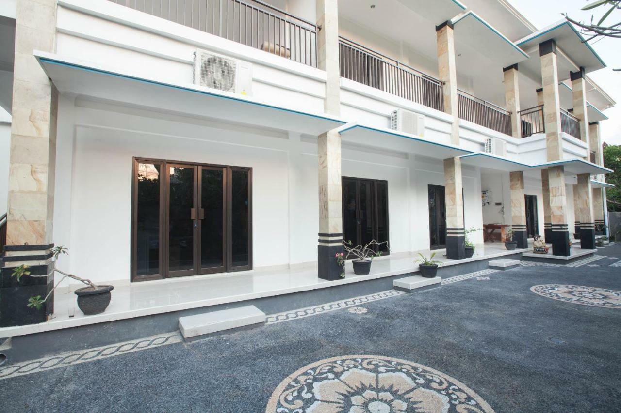 Yankee Fara 14 Seminyak Exterior foto